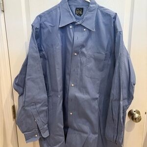 Jos A Bank Traveler’s Collection Dress Shirt